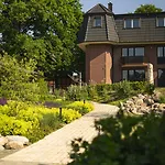 Hotel Gut Altona 4*