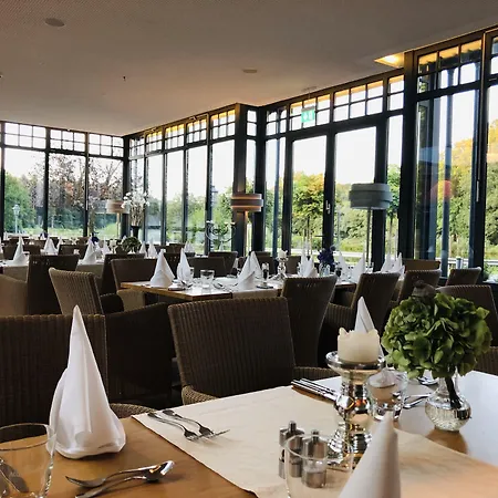 Hotel Gut Altona 4*
