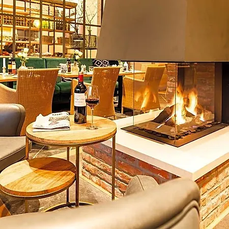 Hotel Gut Altona 4*