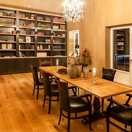 Gut Altona Hotell 4*